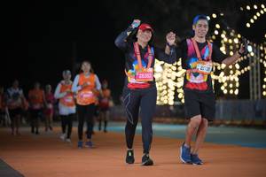 BIB: 26303, 0209, 21739
                            <button type="button" onclick="openModal(21476651)" class="btn btn-primary btn-sm float-right btn-popup" data-toggle="modal" data-target=".modal-high-quality">
                        <i class="fas fa-shopping-cart"></i> Add to Cart
                    </button>
                                            <button type="button" onclick="isThisMe(21476651, true)" class="btn btn-success btn-sm float-right btn-popup btn-isme hidden" data-toggle="tooltip" data-placement="bottom" title="นี่คือรูปของคุณใช่ไหม คลิกที่นี่เพื่อเอาเข้าอัลบั้ม">
                        <i class="fas fa-plus"></i> Add to album
                    </button>
                    <button type="button" onclick="isThisMe(21476651, false)" class="btn btn-warning btn-sm float-right btn-popup btn-isnotme hidden">
                        <i class="fas fa-ban"></i> Remove from album
                    </button>